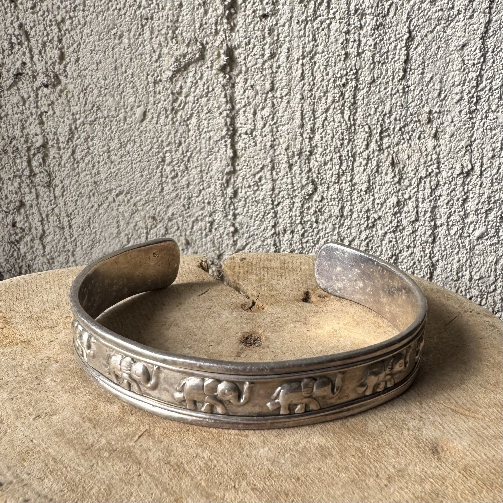 Southeast Asian Sterling Silver Cuffs Cuff Cambodia Elephant Parade | 1/4" Cuff 