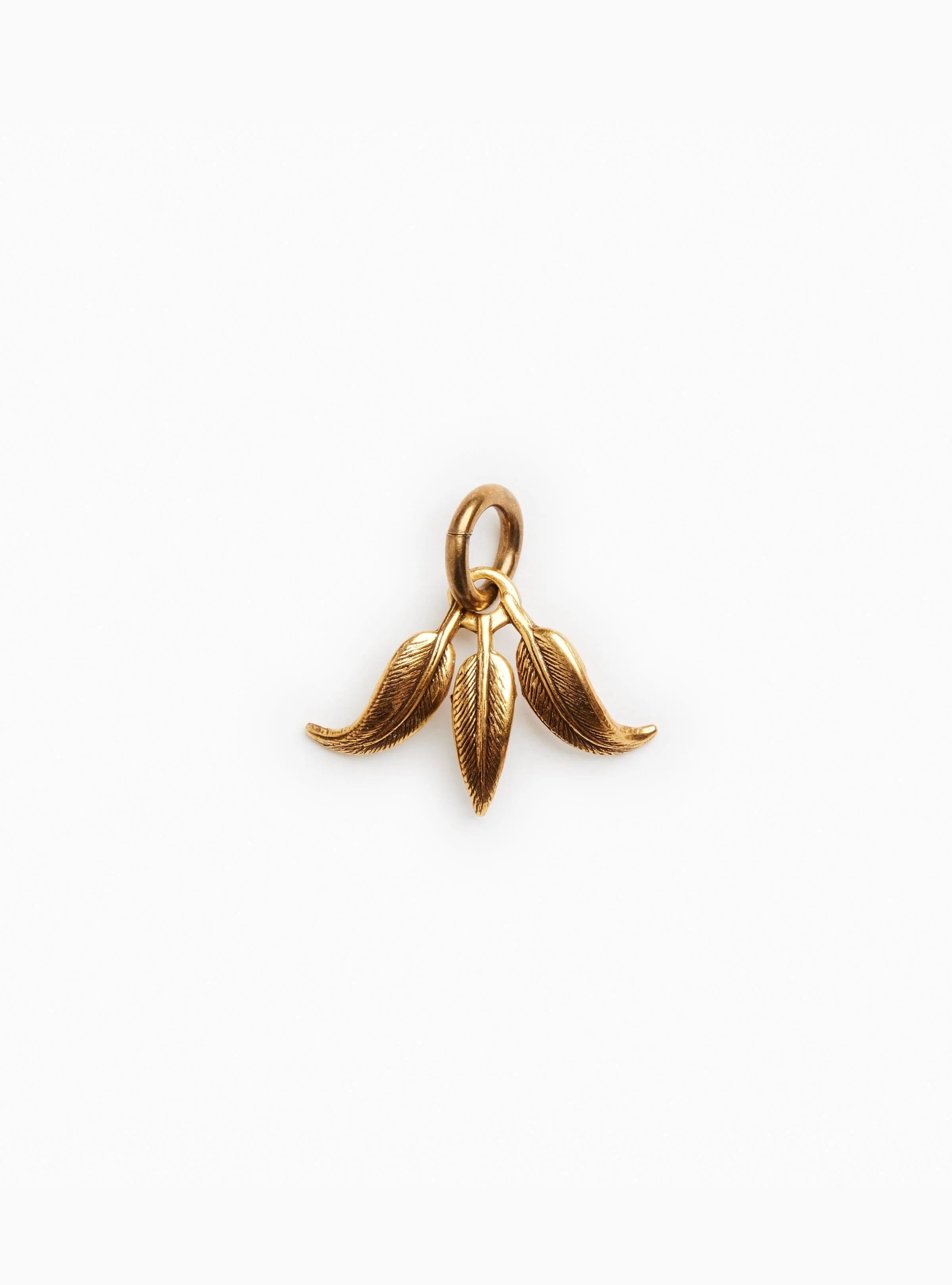 Three Leaf Charm Charm Fallen Aristocrat 