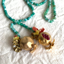 Green Beaded Lariat Necklace with Pomegranate Pendants