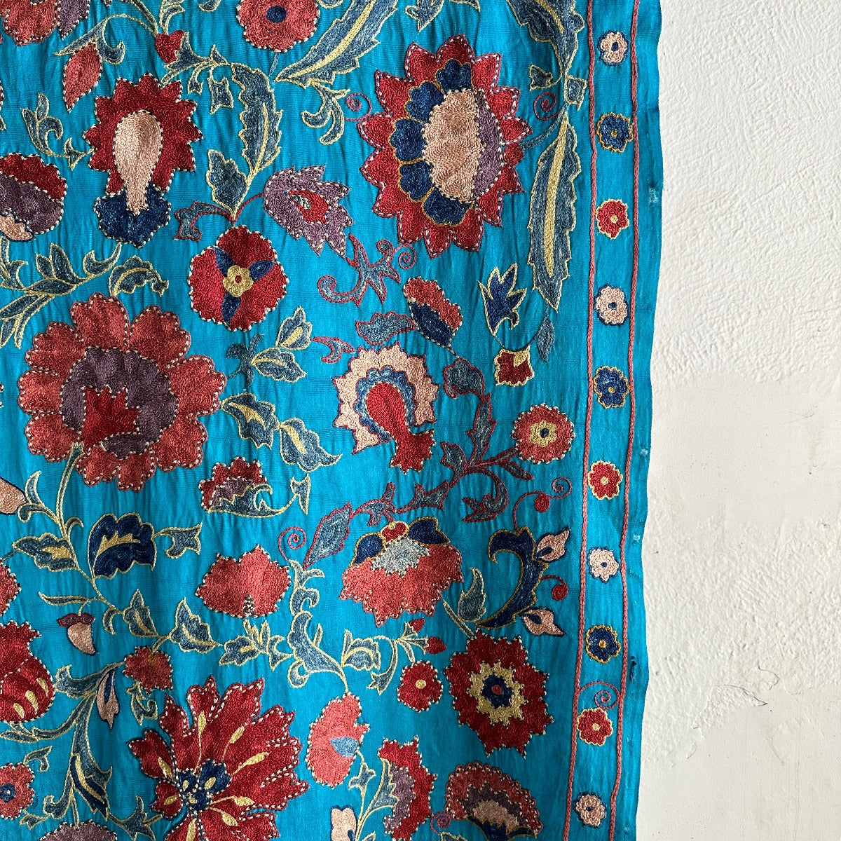 Hand Stitched All Silk Suzani (CSSU240422 | 30 x 124