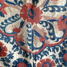 Hand Stitched Suzani (CSSU061120 | 49 x 39