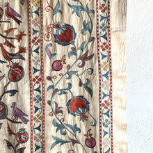 Hand Stitched Suzani (CSSU200321 | 63 x 104