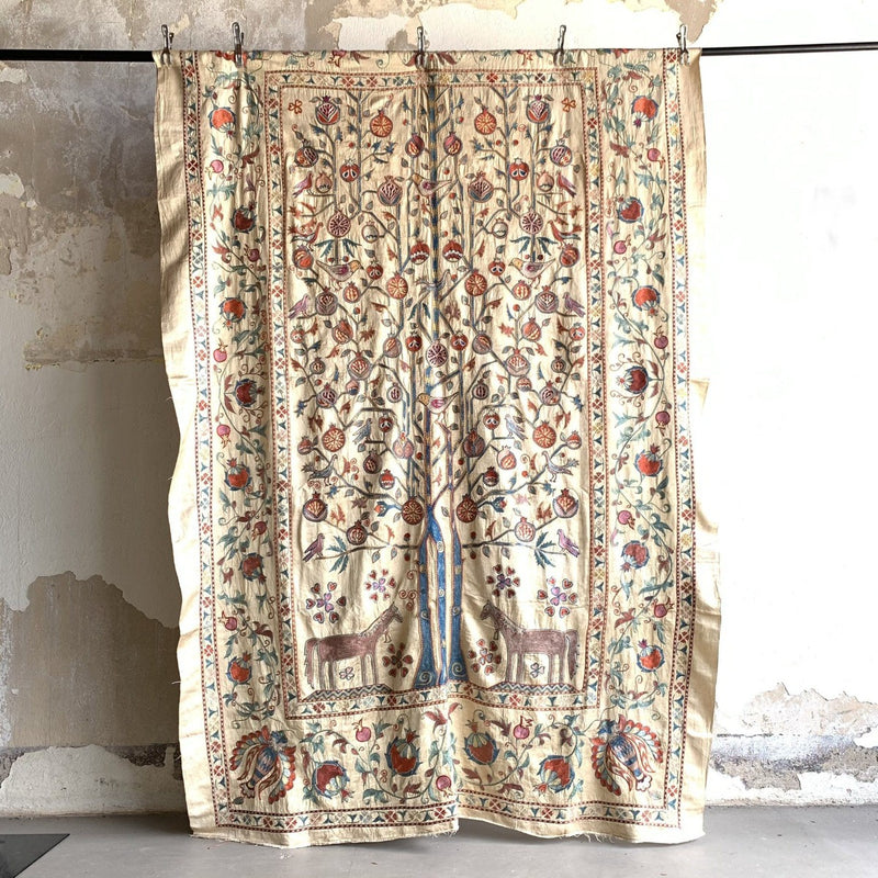 Hand Stitched Suzani (CSSU200321 | 63 x 104